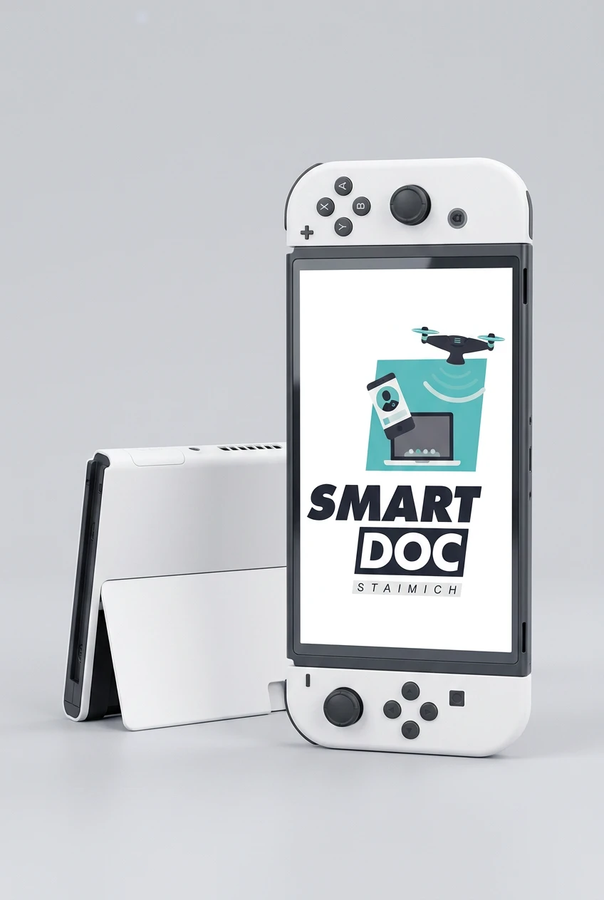 Nintendo Switch OLED mit SmartDoc-Staimich-Logo auf dem Display, dahinter ein zweites Nintendo Switch OLED von hinten